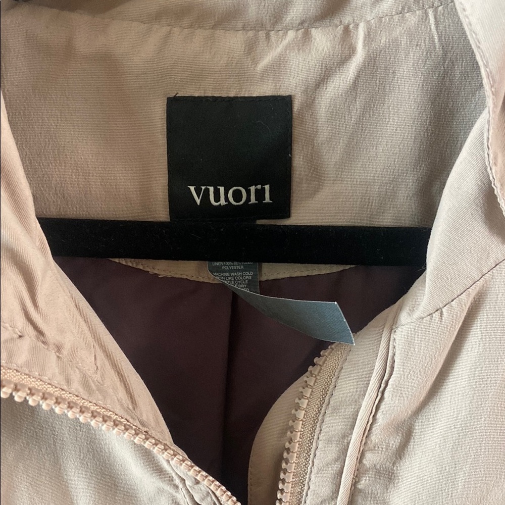 Vuori Tan Jacket